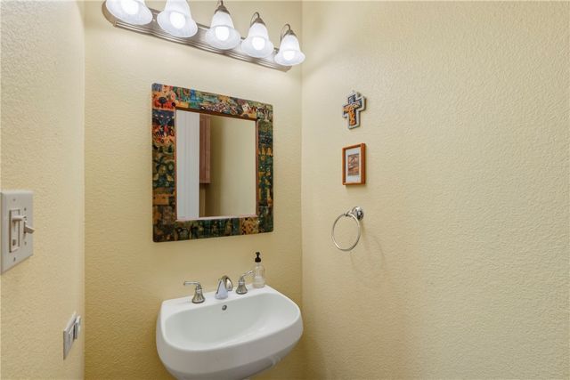 224 W Cotter Ave 203, Port Aransas, TX 78373