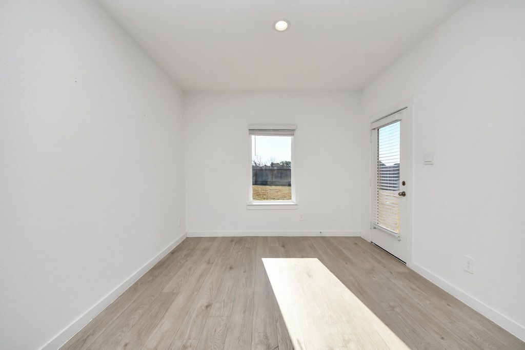 Image 17 of property listing at 28603 Crowley Court, Katy, TX 77494