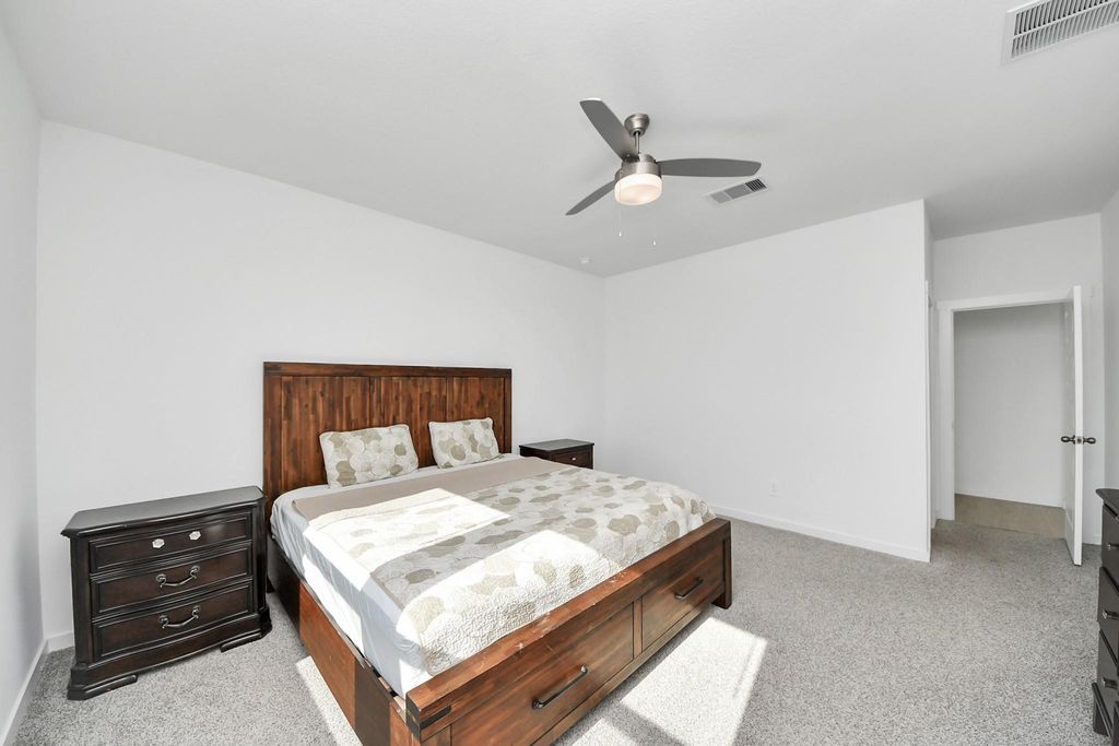 Image 20 of property listing at 28603 Crowley Court, Katy, TX 77494