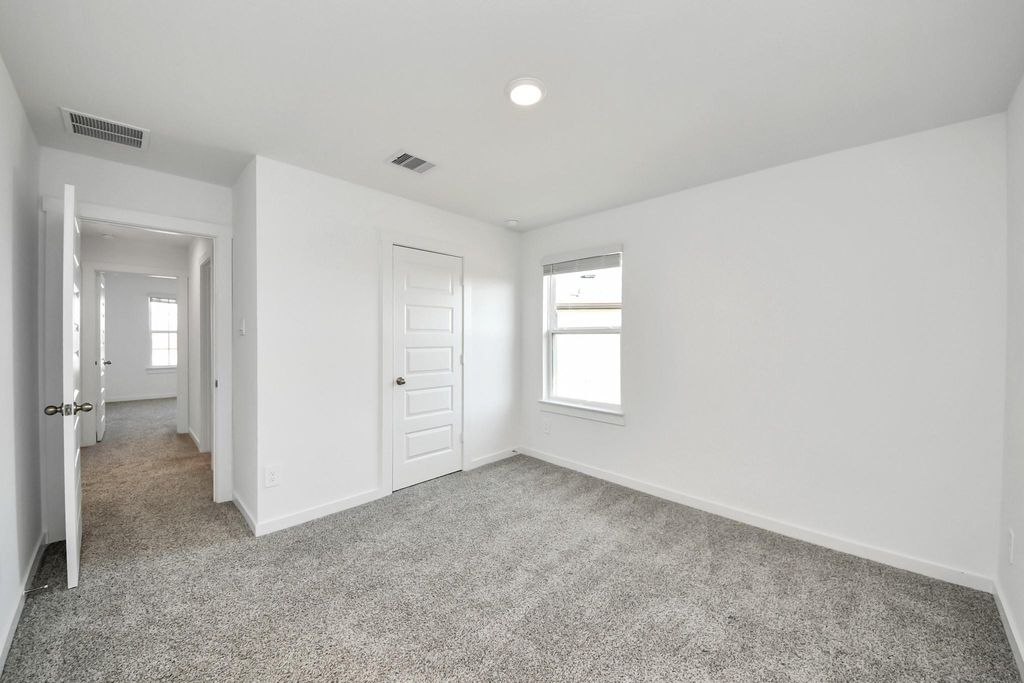 Image 40 of property listing at 28603 Crowley Court, Katy, TX 77494