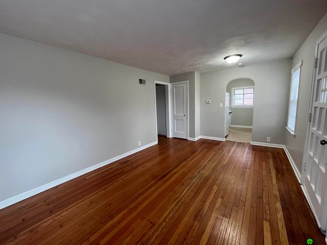 130 S 38th Street, Lincoln, NE 68510