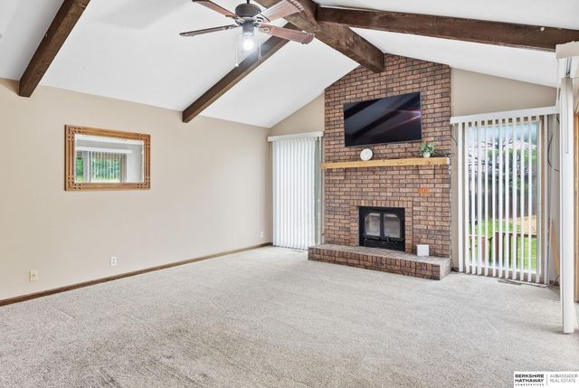 2703 N 113 Street, Omaha, NE 68164