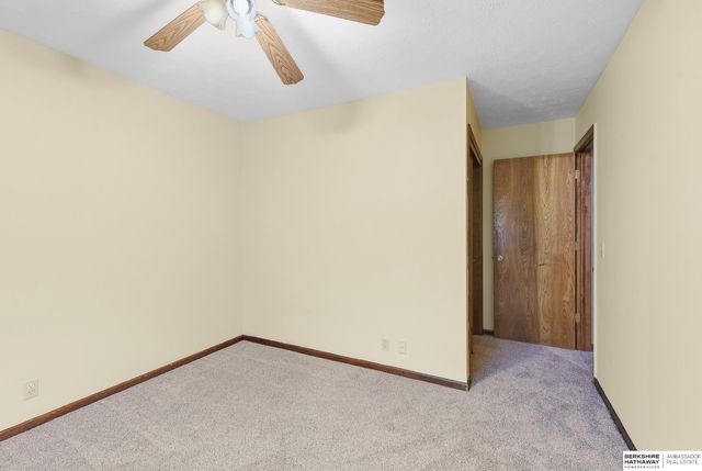 2703 N 113 Street, Omaha, NE 68164