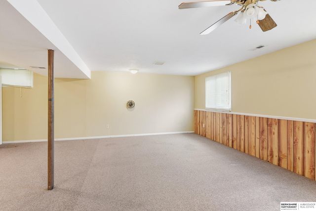 2703 N 113 Street, Omaha, NE 68164