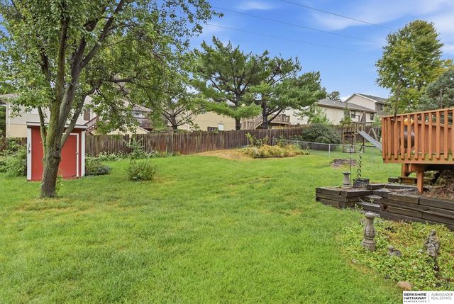 2703 N 113 Street, Omaha, NE 68164