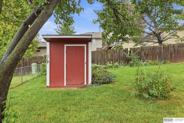 2703 N 113 Street, Omaha, NE 68164