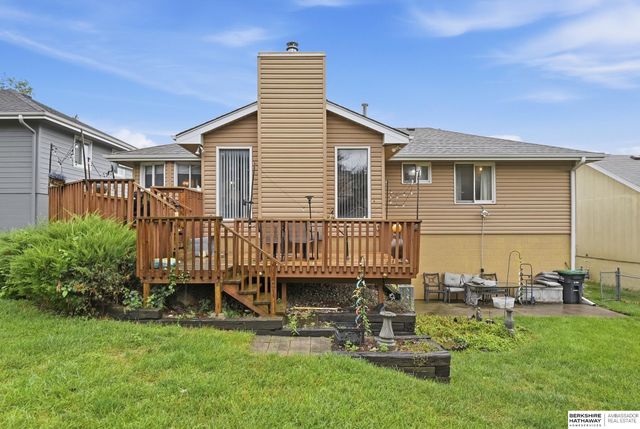 2703 N 113 Street, Omaha, NE 68164
