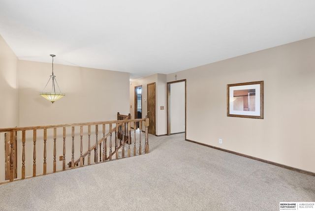 2703 N 113 Street, Omaha, NE 68164