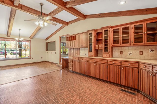 86 Arrowhead Rd., Greenbrier, AR 72058