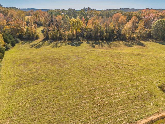 86 Arrowhead Rd., Greenbrier, AR 72058