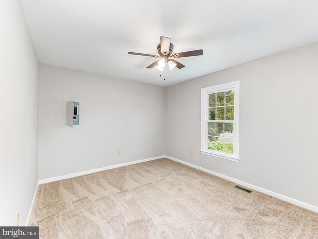 11802 OAKDALE CT, Locust Grove, VA 22508