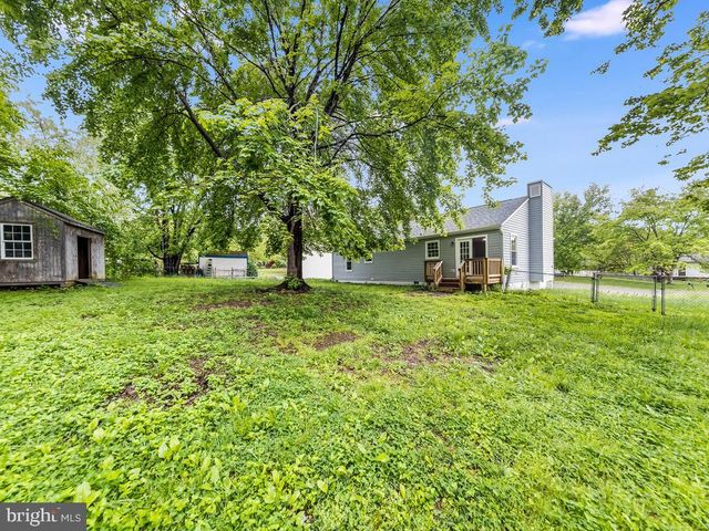 11802 OAKDALE CT, Locust Grove, VA 22508