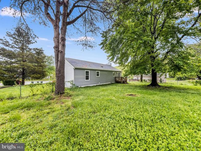 11802 OAKDALE CT, Locust Grove, VA 22508