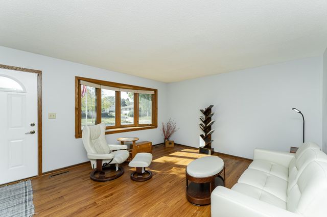 965 17th Street SE, Rochester, MN 55904