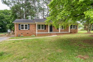2031 Evergreen Drive, Boiling Springs, SC 29316