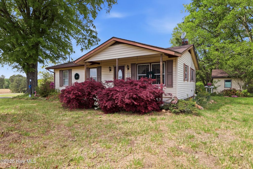 384 Lynch Road, Selma, NC 27576