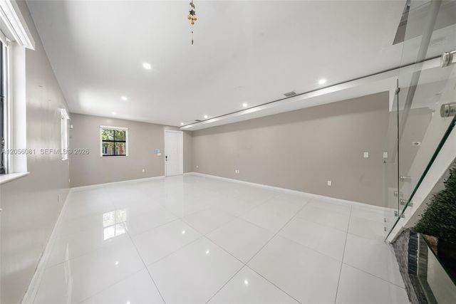11731 SW 234th St, Homestead, FL 33032