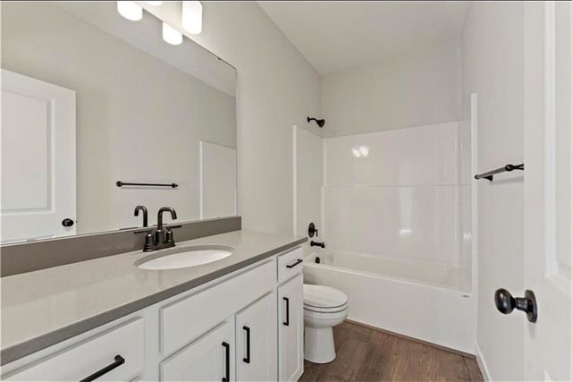 9604 NW 95th Terrace, Kansas City, MO 64154