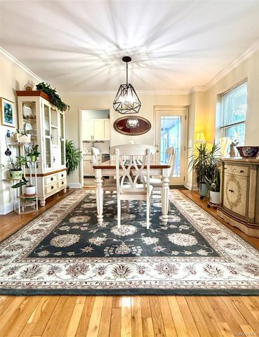 30 Pearsall Avenue 2J, Glen Cove, NY 11542