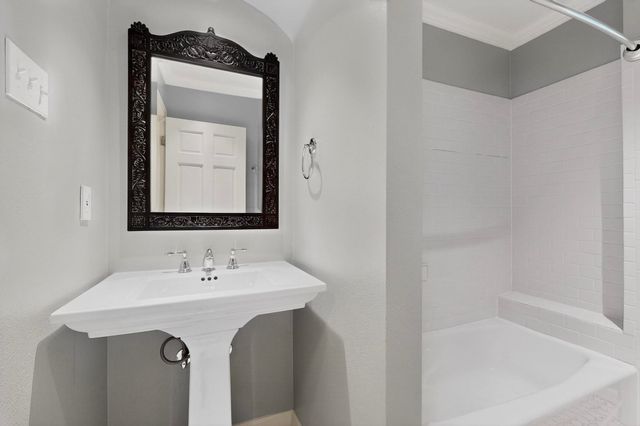 4810 Stanford Avenue, Dallas, TX 75209