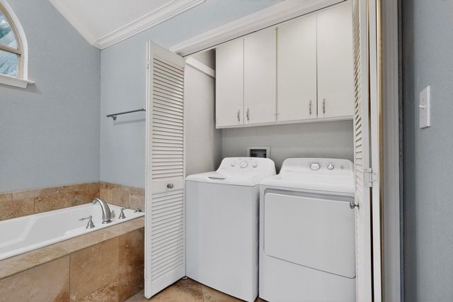 4810 Stanford Avenue, Dallas, TX 75209