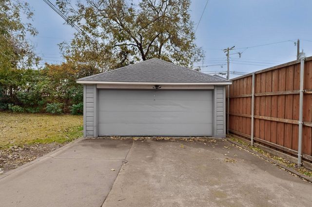 4810 Stanford Avenue, Dallas, TX 75209