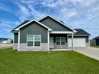 921 S COLUMBIA ST, Centralia, MO 65240