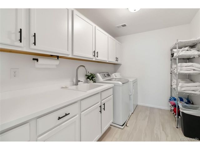 1369 E Witherspoon Dr, Elizabeth, CO 80107