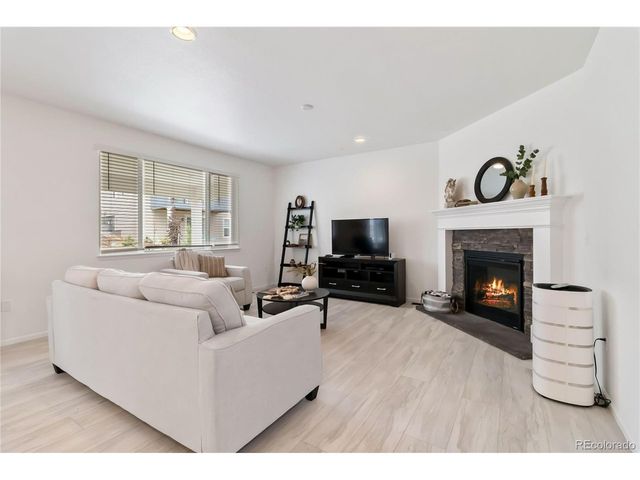 1369 E Witherspoon Dr, Elizabeth, CO 80107