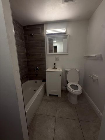 2960 SW 17th Street A, Fort Lauderdale, FL 33312