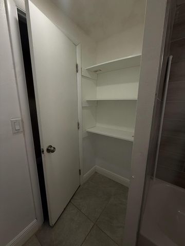 2960 SW 17th Street A, Fort Lauderdale, FL 33312
