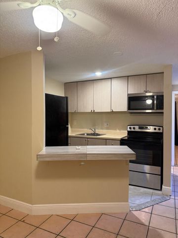 2960 SW 17th Street A, Fort Lauderdale, FL 33312