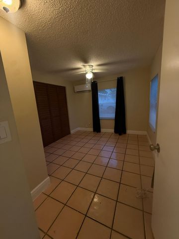 2960 SW 17th Street A, Fort Lauderdale, FL 33312