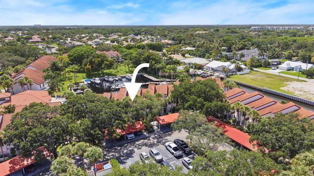 2359 Treasure Isle Drive 33, Palm Beach Gardens, FL 33410