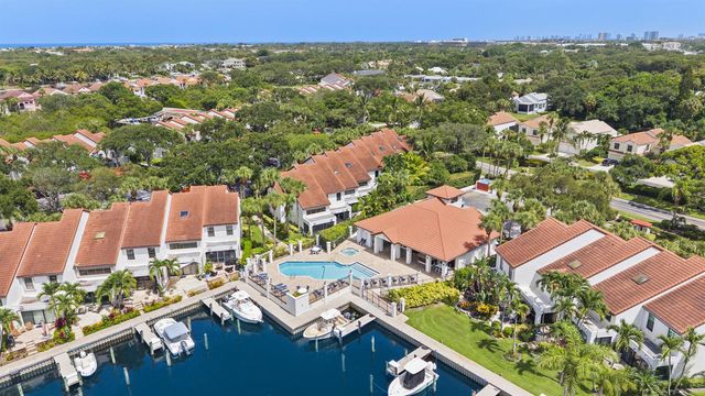 2359 Treasure Isle Drive 33, Palm Beach Gardens, FL 33410