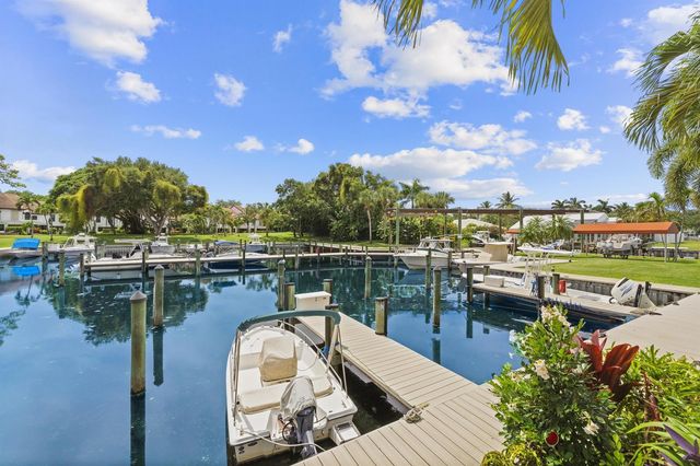 2359 Treasure Isle Drive 33, Palm Beach Gardens, FL 33410