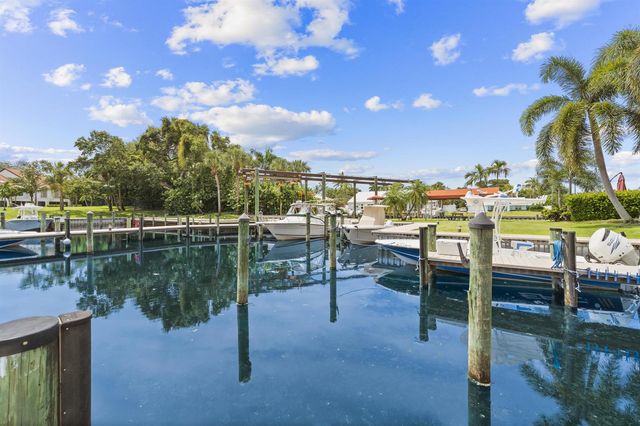 2359 Treasure Isle Drive 33, Palm Beach Gardens, FL 33410