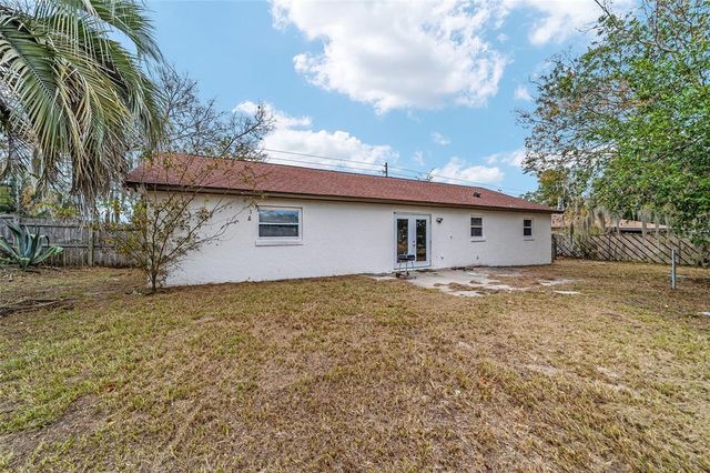 3720 SE 24TH STREET, Ocala, FL 34471