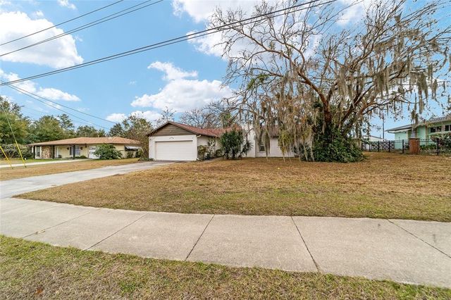 3720 SE 24TH STREET, Ocala, FL 34471
