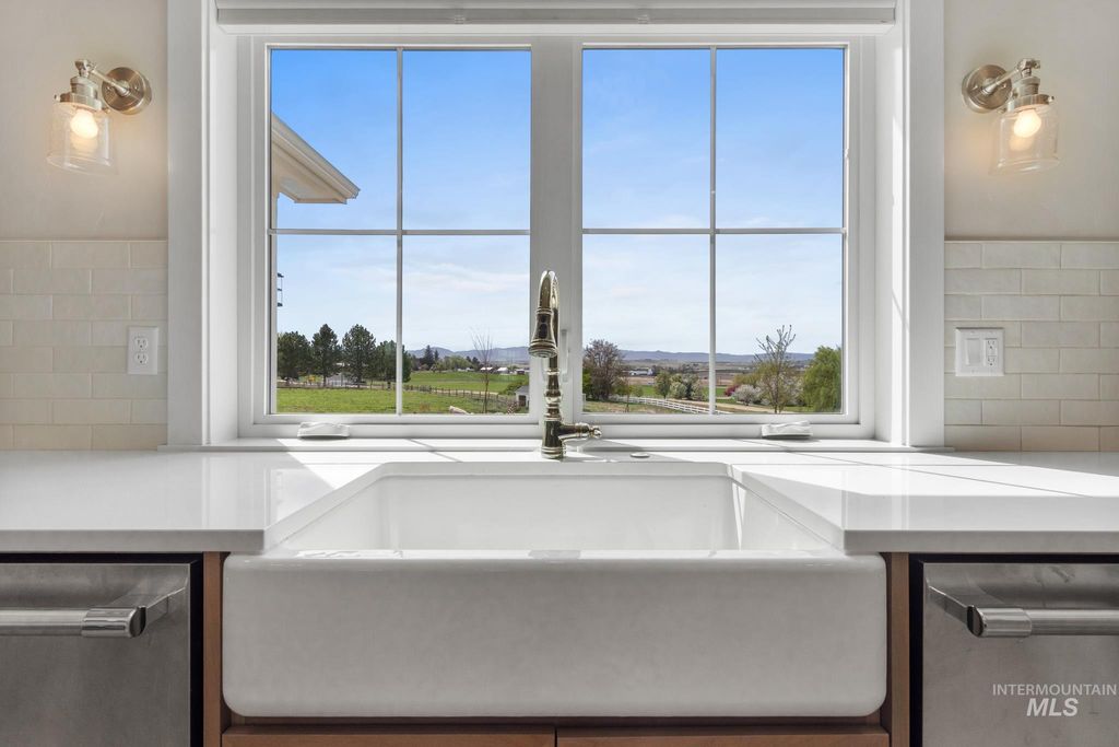 8333 Partridge Dr, Nampa, ID 83686 photo 12