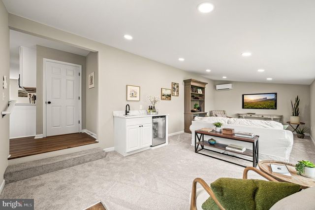 116 W SHERWOOD DR, Oxford, PA 19363