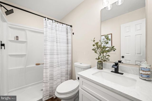 116 W SHERWOOD DR, Oxford, PA 19363
