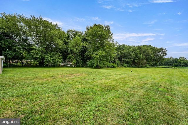 116 W SHERWOOD DR, Oxford, PA 19363