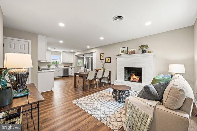 116 W SHERWOOD DR, Oxford, PA 19363