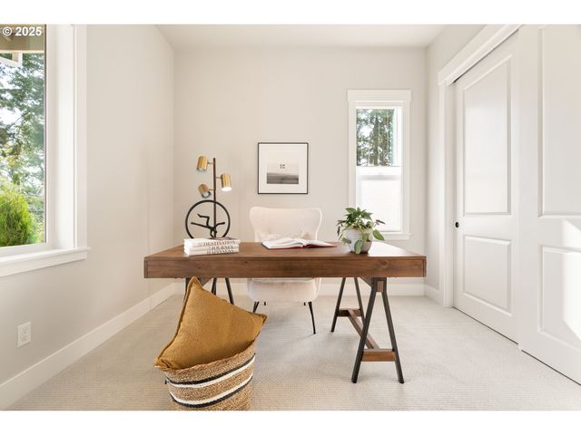 2285 Satter St, West Linn, OR 97068