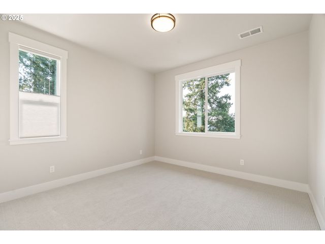 2285 Satter St, West Linn, OR 97068