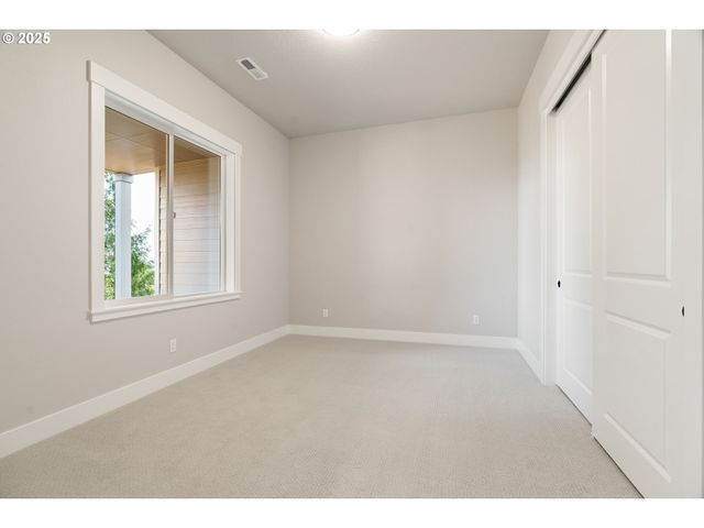 2285 Satter St, West Linn, OR 97068