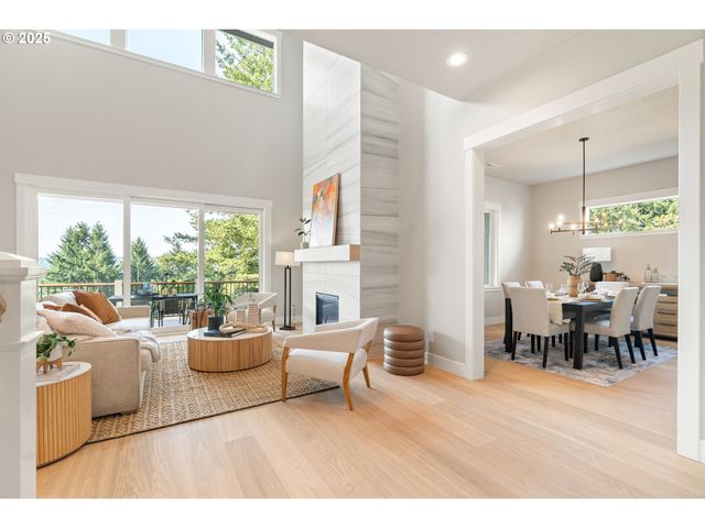 2285 Satter St, West Linn, OR 97068