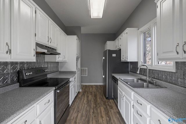 201 Mountain Ridge Drive, Huntsville, AL 35801