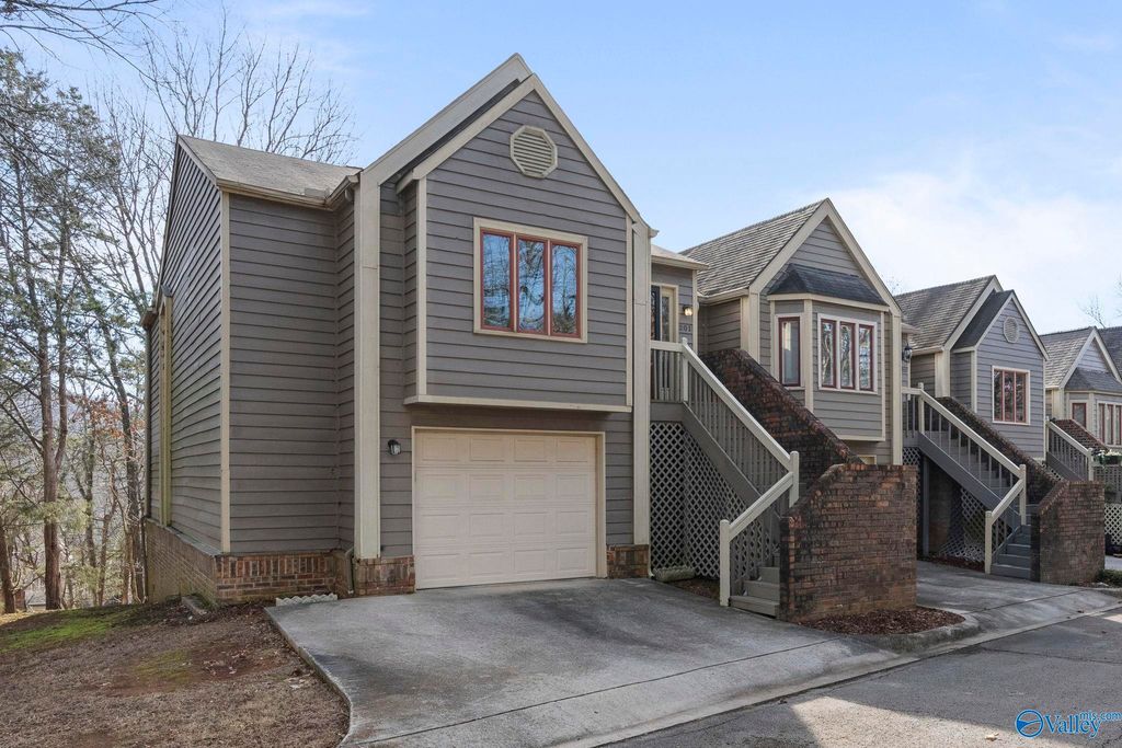 201 Mountain Ridge Drive, Huntsville, AL 35801